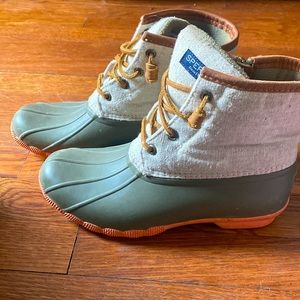 Sperry waterproof boots